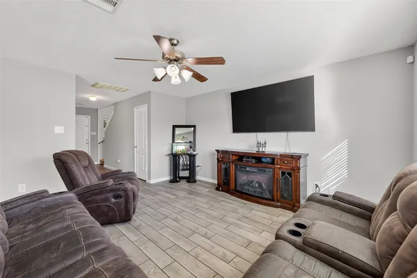 $1,800 | 2707 Piney Lake Court, Houston, TX 77038