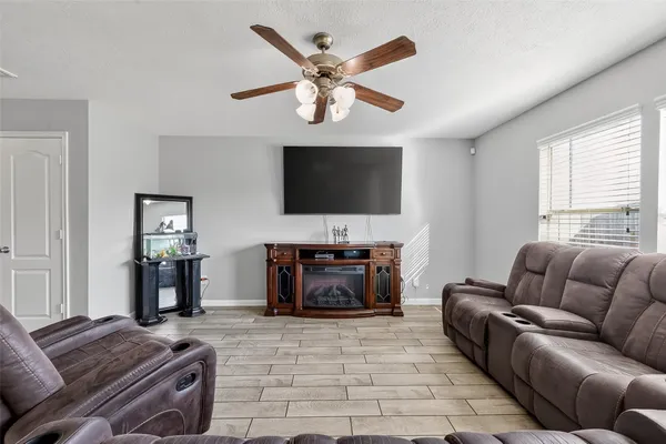 $1,800 | 2707 Piney Lake Court, Houston, TX 77038