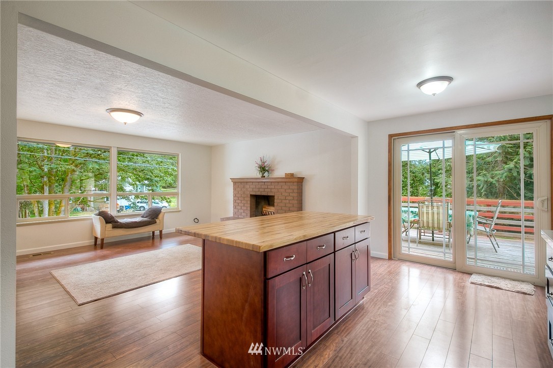 17101 Southeast 149th Street Renton, WA 98059 - Photo 8 of 15