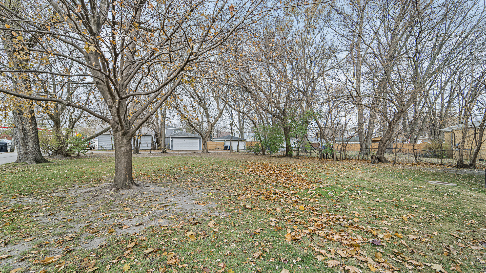 1314 Pitner Avenue Evanston, IL 60201 - Photo 14 of 19