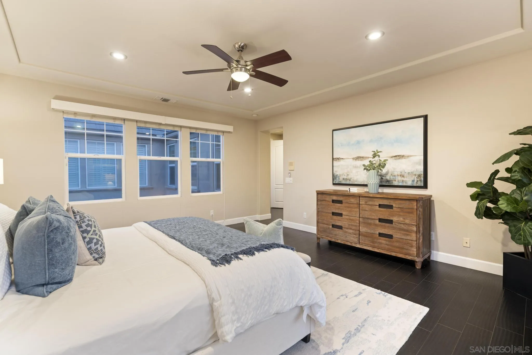2827 Sutter Ridge Drive Chula Vista, CA 91914 - Photo 37 of 67 Gallery Image 37