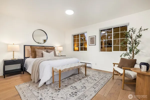 $1,600,000 | 11753 Lakeside Avenue Northeast, Seattle, WA 98125