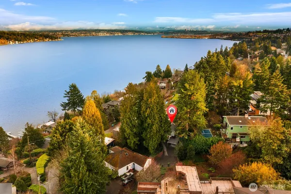$1,600,000 | 11753 Lakeside Avenue Northeast, Seattle, WA 98125