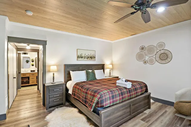 $7,500 | 1175 La Salle Court, Lake Geneva, WI 53147