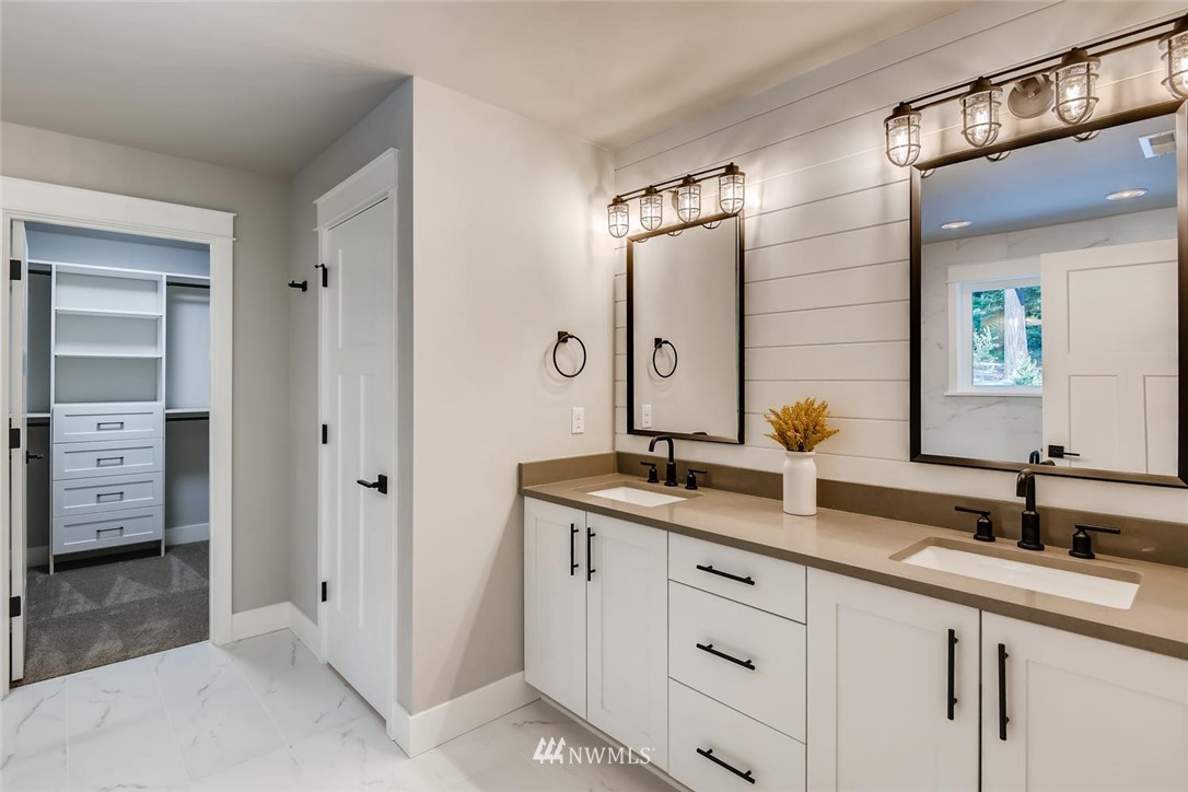 22614 2nd Drive Southeast Bothell, WA 98021 - Photo 6 of 31