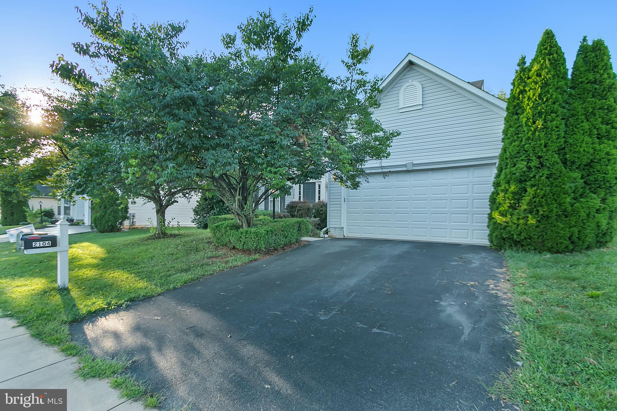 2104 Walnut Ridge Court Frederick, MD 21702 - Photo 3 of 43 Gallery Image 3