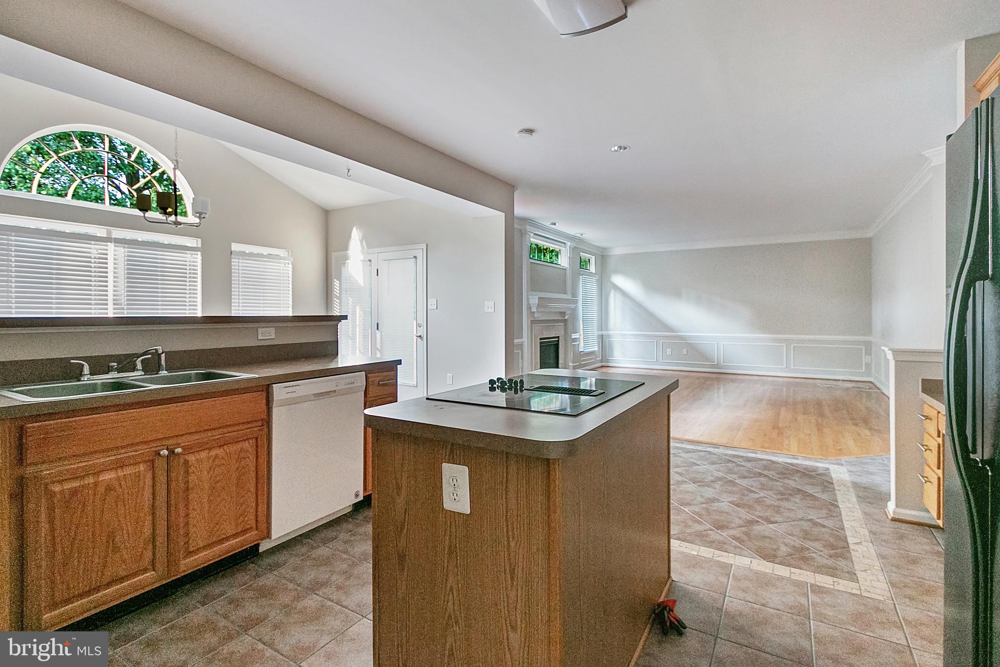 2104 Walnut Ridge Court Frederick, MD 21702 - Photo 8 of 43 Gallery Image 8