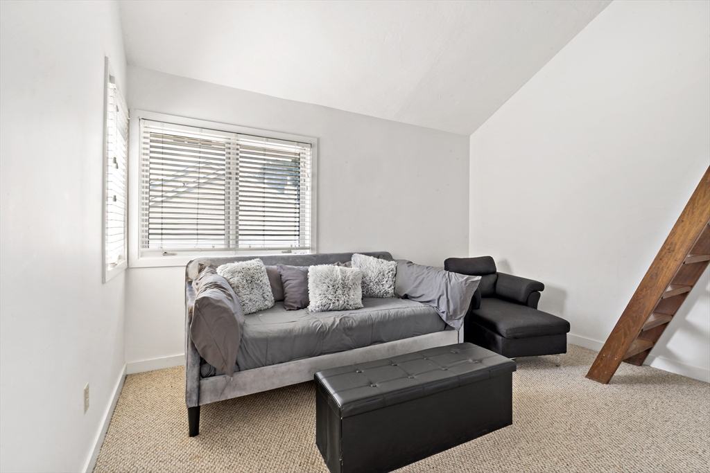 305 Centre Ln., Unit 305 Walpole, MA 02081 - Photo 18 of 42