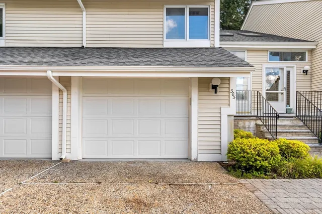 $549,900 | 305 Centre Ln., Unit 305, Walpole, MA 02081
