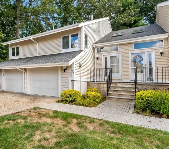$549,900 | 305 Centre Ln., Unit 305, Walpole, MA 02081