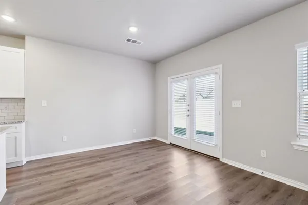$2,095 | 820 Brookside Drive, Springtown, TX 76082