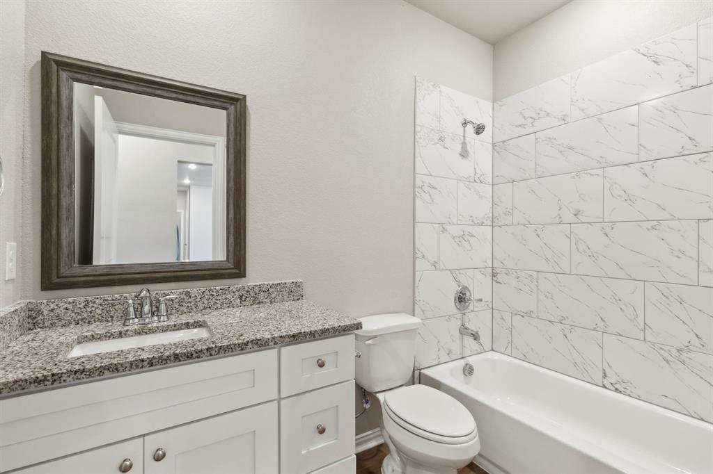 820 Brookside Drive Springtown, TX 76082 - Photo 9 of 25