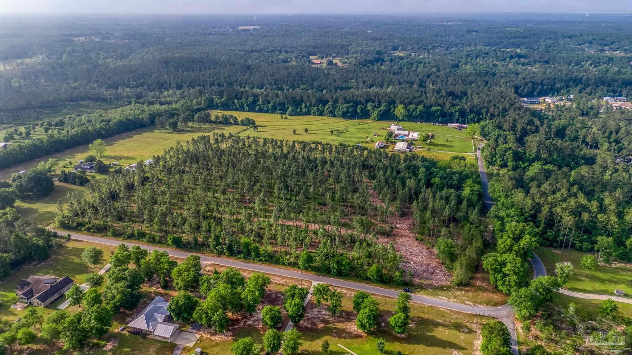 2 Martin Road Milton, FL 32570 - Photo 4 of 25