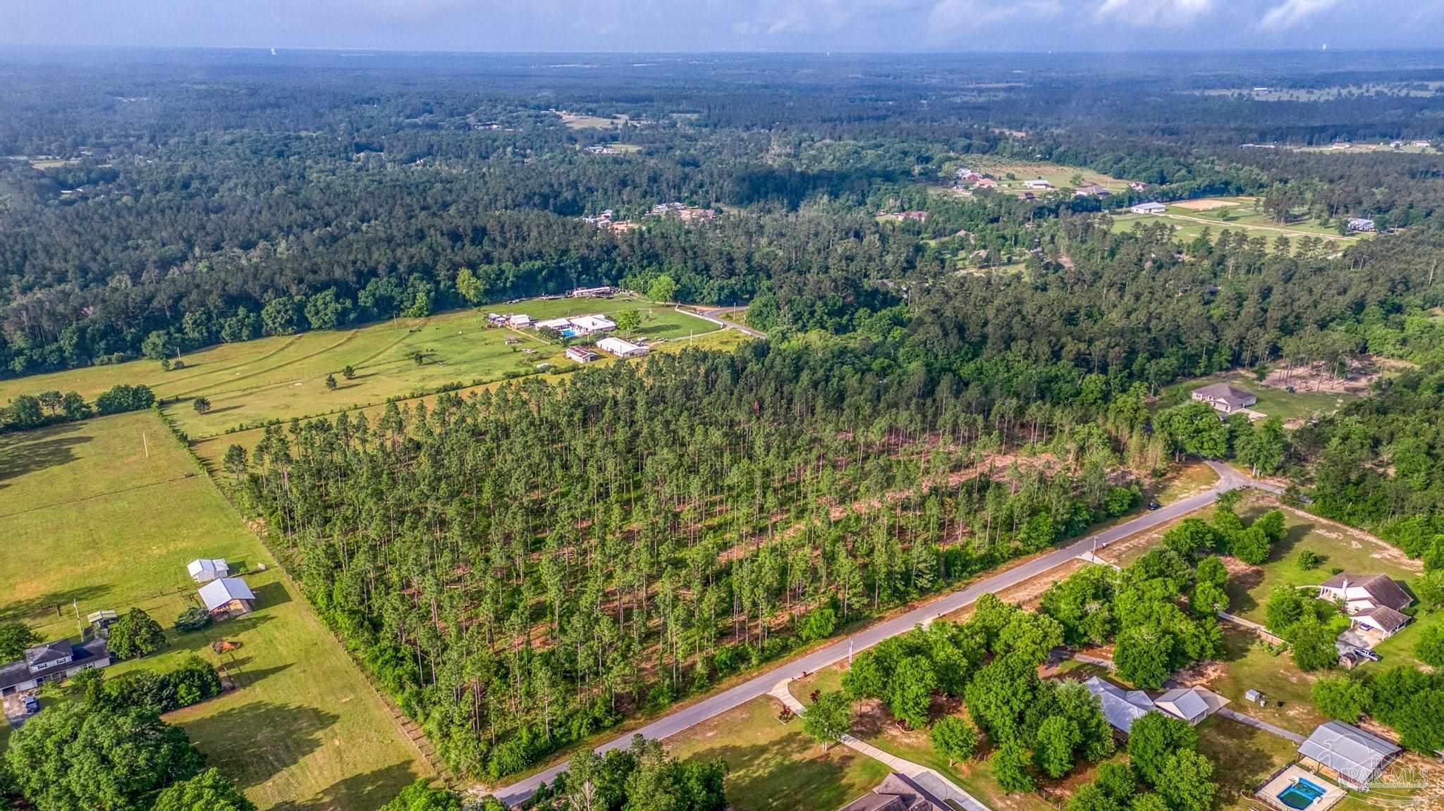 2 Martin Road Milton, FL 32570 - Photo 7 of 25