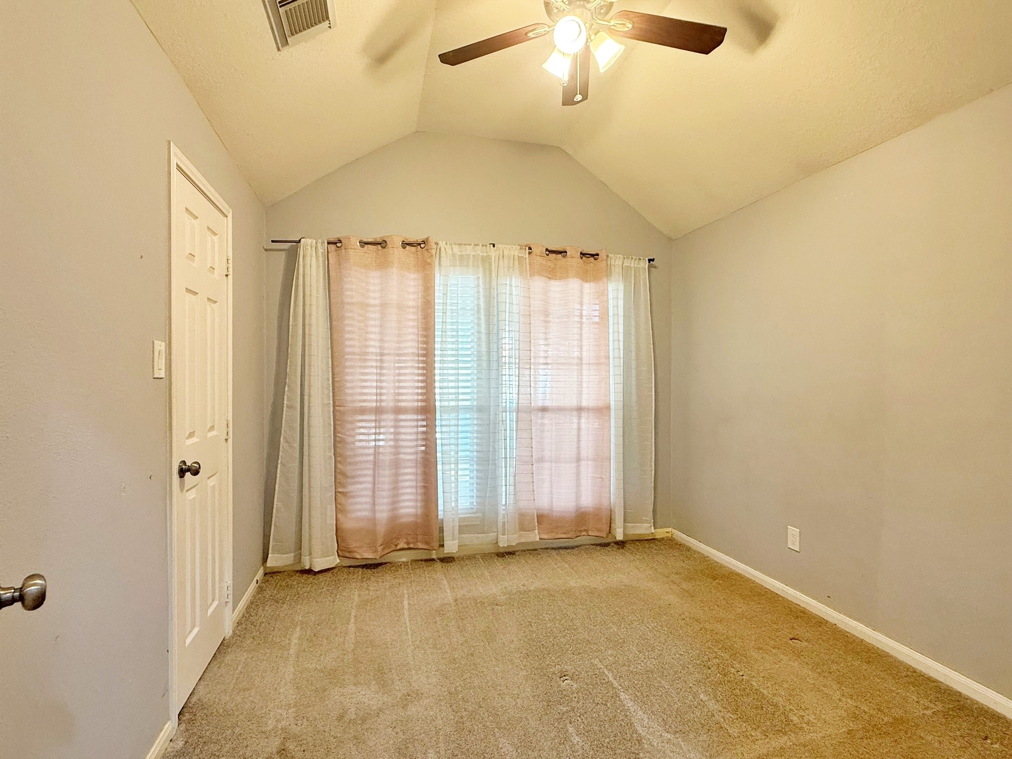 3610 Maple Pass Court Katy, TX 77449 - Photo 14 of 21 Bedroom 3 with ceiling fan