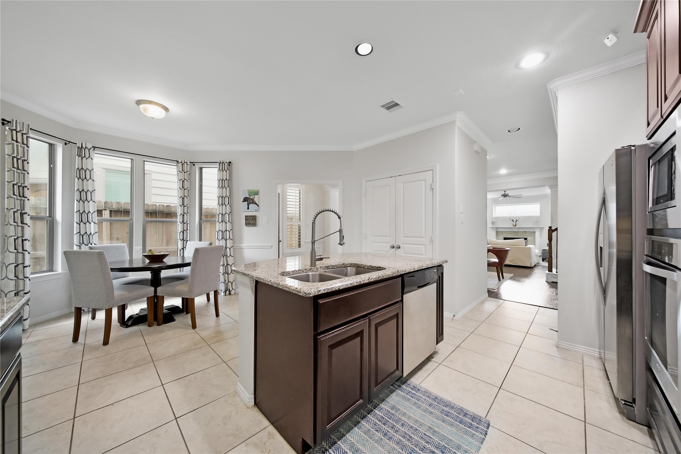 5309 Larkin Street, Unit A Houston, TX 77007 - Photo 12 of 29