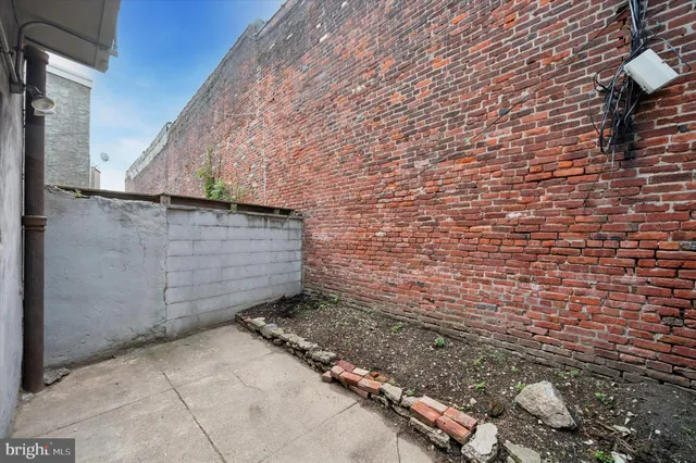 $259,999 | 414 Sigel Street, Philadelphia, PA 19148