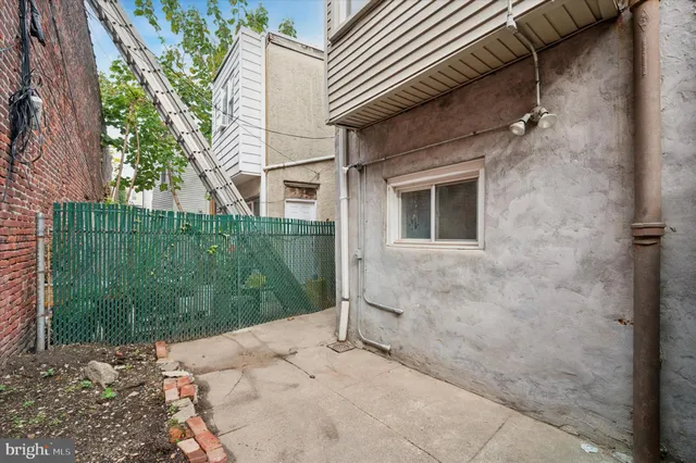 $259,999 | 414 Sigel Street, Philadelphia, PA 19148