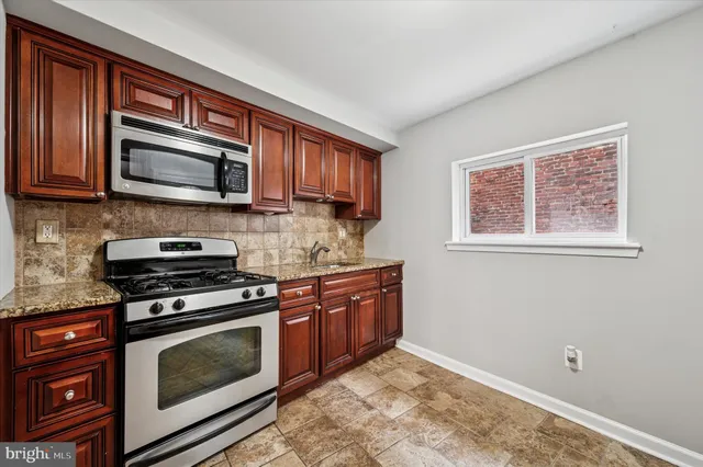 $259,999 | 414 Sigel Street, Philadelphia, PA 19148