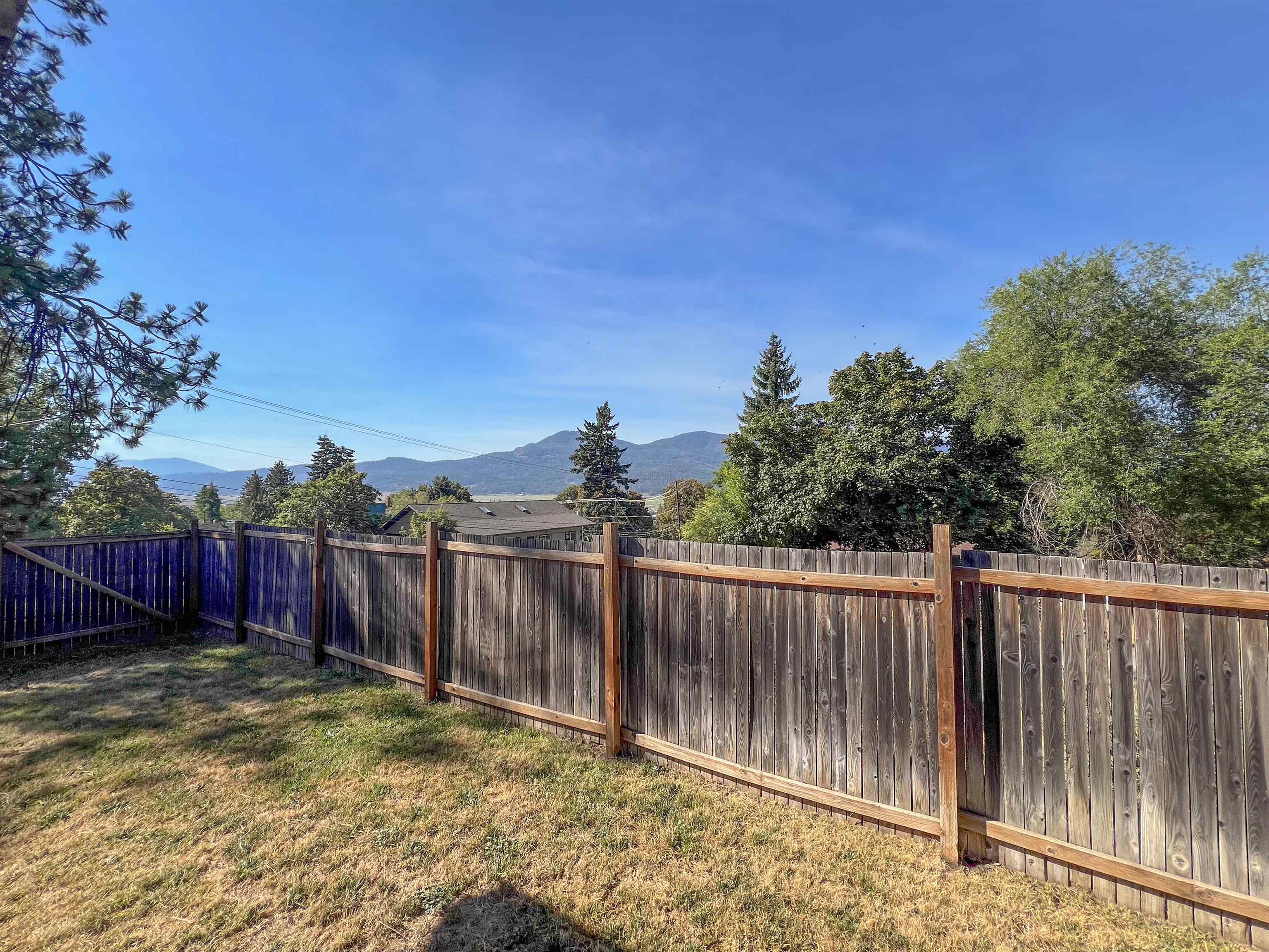 732 North Maple Street Colville, WA 99114 - Photo 10 of 34