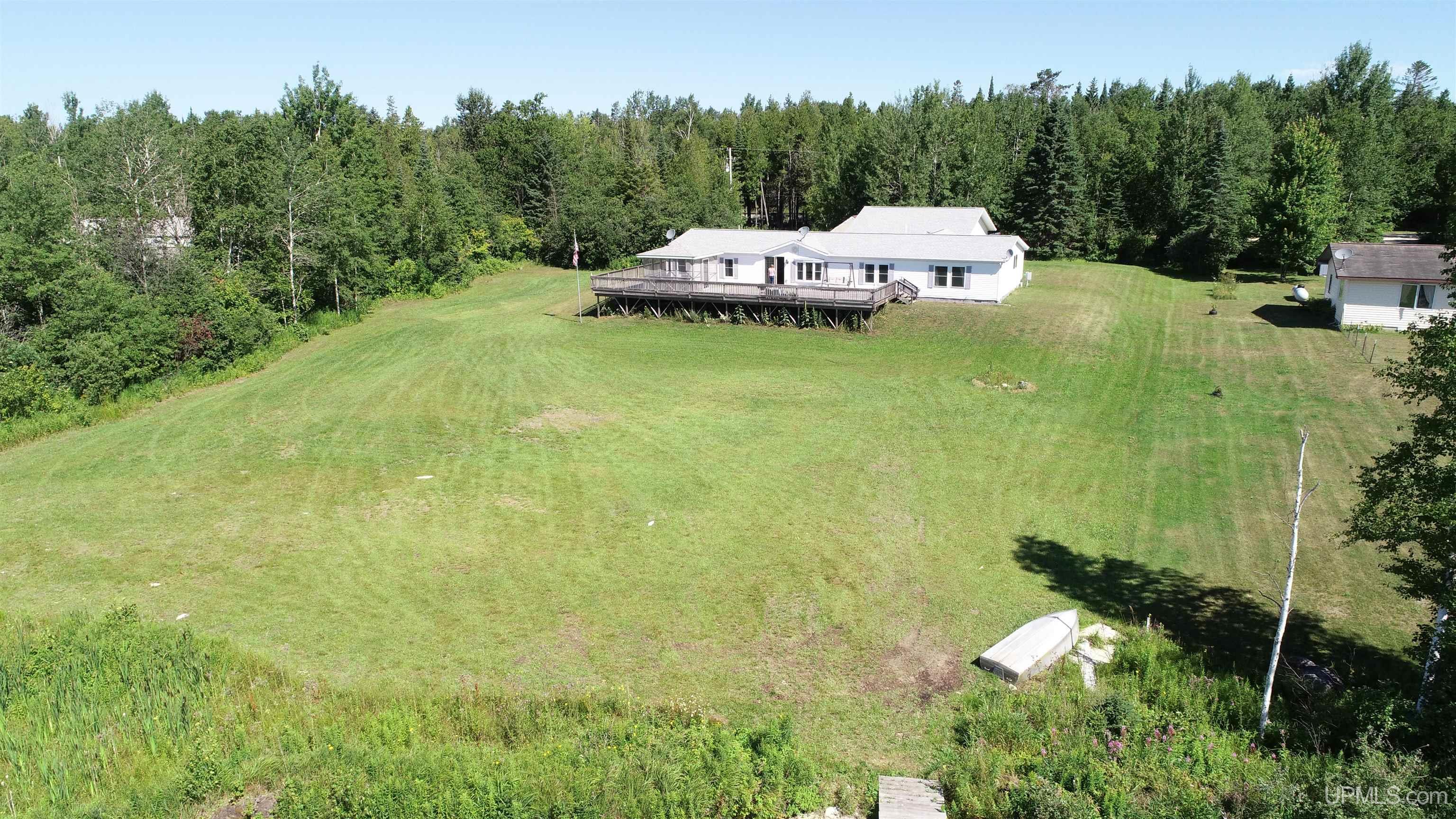 3319 North Gulliver Lake Road Gulliver, MI 49840 - Photo 38 of 62