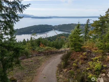 $5,300,000 | 157 Chuckanut Crest Drive, Bellingham, WA 98229