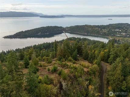 $5,300,000 | 157 Chuckanut Crest Drive, Bellingham, WA 98229