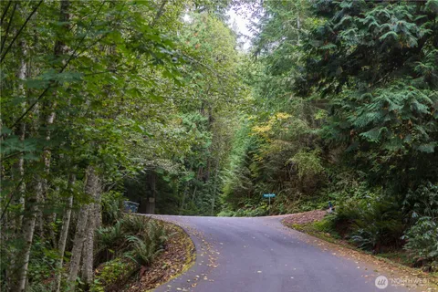 $5,300,000 | 157 Chuckanut Crest Drive, Bellingham, WA 98229