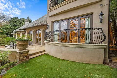 $10,500,000 | 7 Lochmoor Lane, Newport Beach, CA 92660