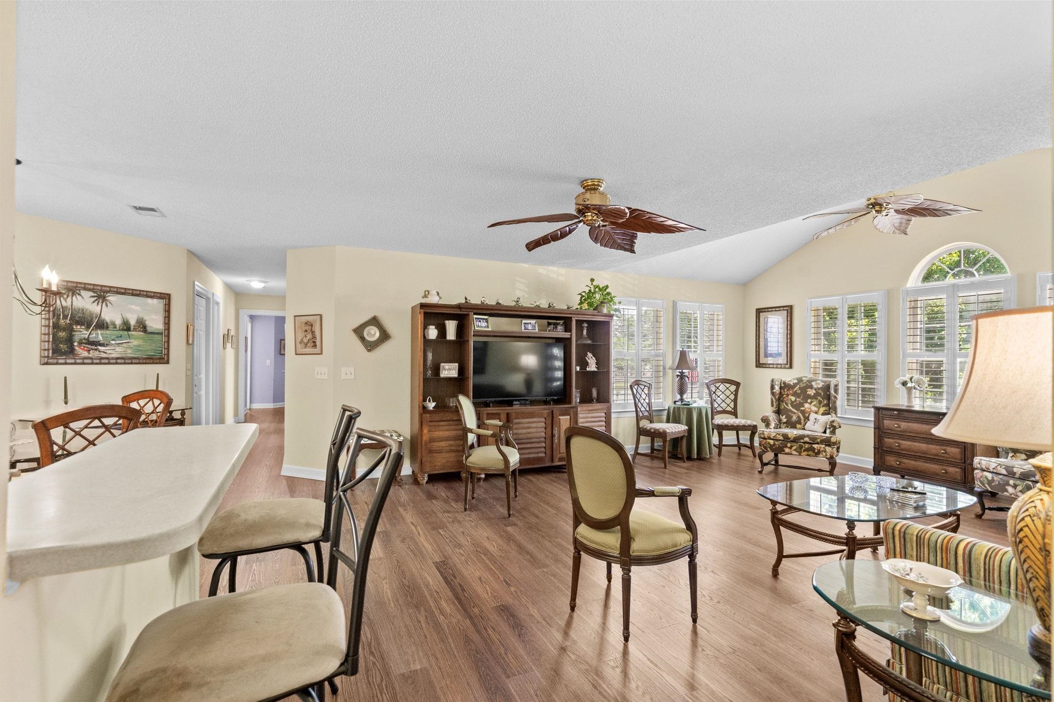 4300 Lotus Court, Unit 4300F Murrells Inlet, SC 29576 - Photo 4 of 45