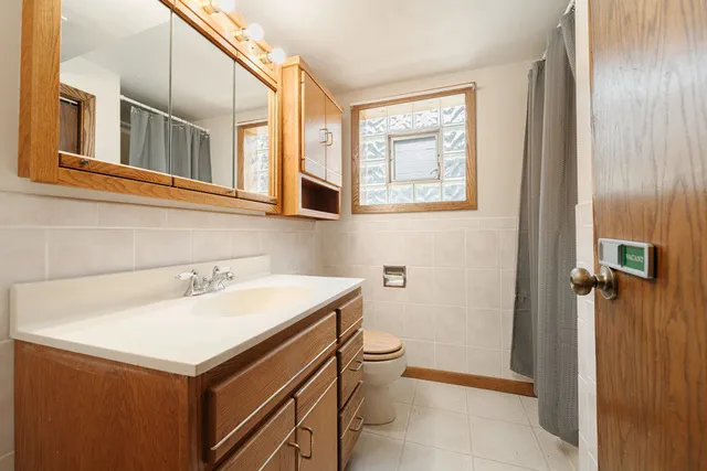 $3,000 | 14322 McCarthy Road, Lemont, IL 60439