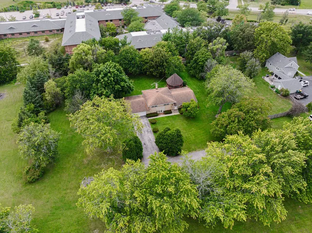 $3,000 | 14322 McCarthy Road, Lemont, IL 60439