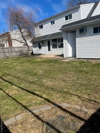 $725,000 | 54 Ramble Lane, Levittown, NY 11756