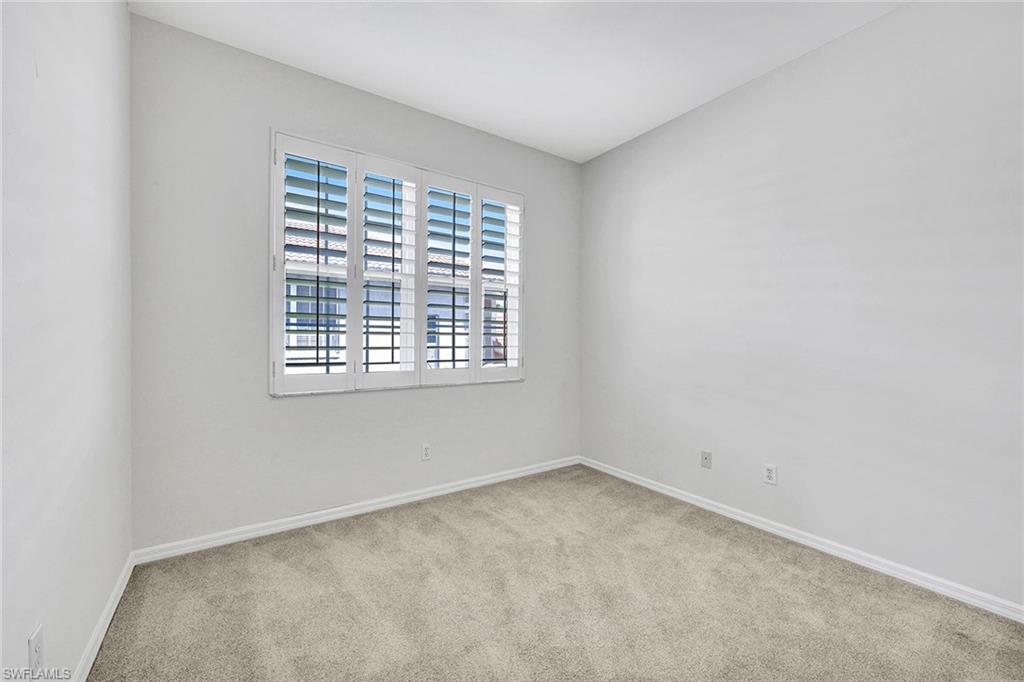 2015 Crestview Way, Unit 17B Naples, FL 34119 - Photo 18 of 29