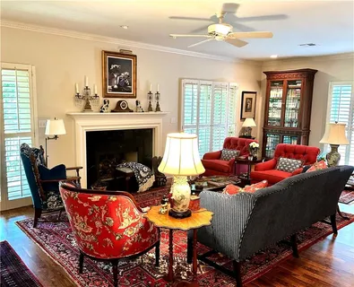 $750,000 | 7221 Mission Road, Unit 211, Prairie Village, KS 66208