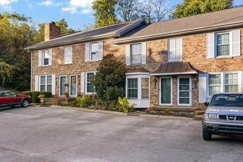 $199,999 | 511 Hickory Villa Drive, Nashville, TN 37211