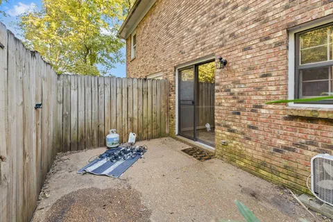 $199,999 | 511 Hickory Villa Drive, Nashville, TN 37211