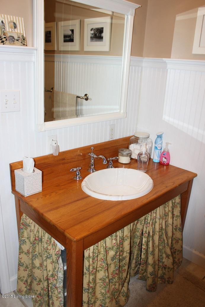 936 Zoneton Road Shepherdsville, KY 40165 - Photo 15 of 23 IMG_2550