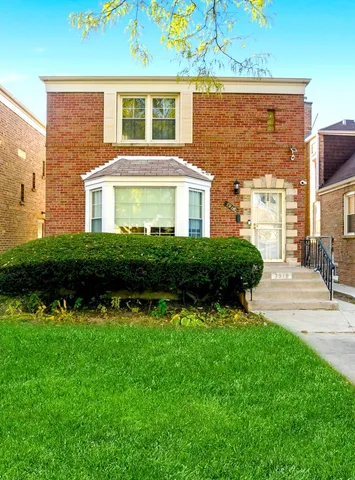 $240,000 | 7918 South Campbell Avenue, Chicago, IL 60652