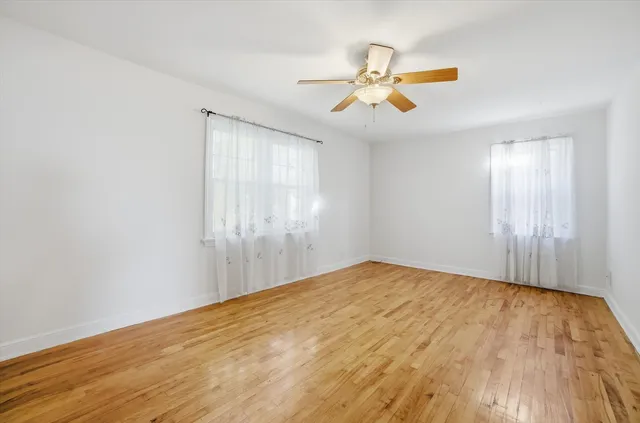 $240,000 | 7918 South Campbell Avenue, Chicago, IL 60652