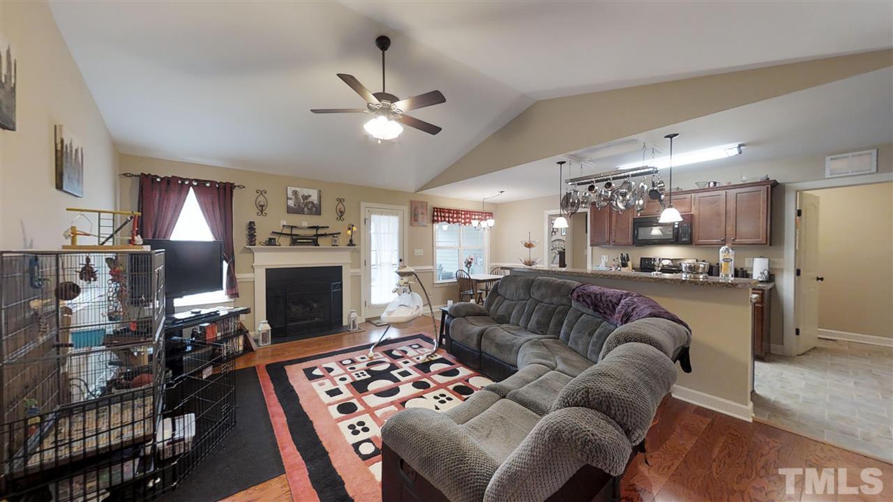 187 East Gordon Road Selma, NC 27576 - Photo 8 of 25 Gallery Image 8