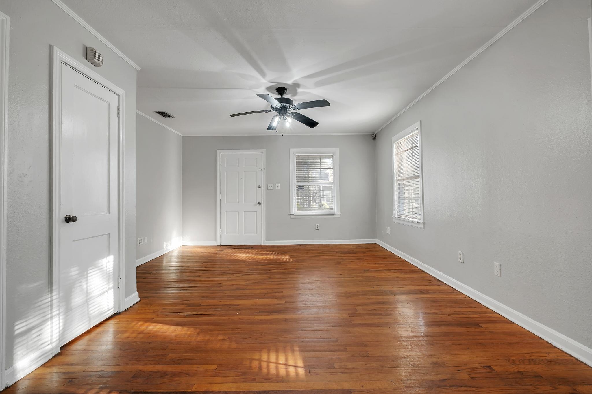 1611 Jackson Bluff Road Tallahassee, FL 32304 - Photo 8 of 22 Gallery Image 8