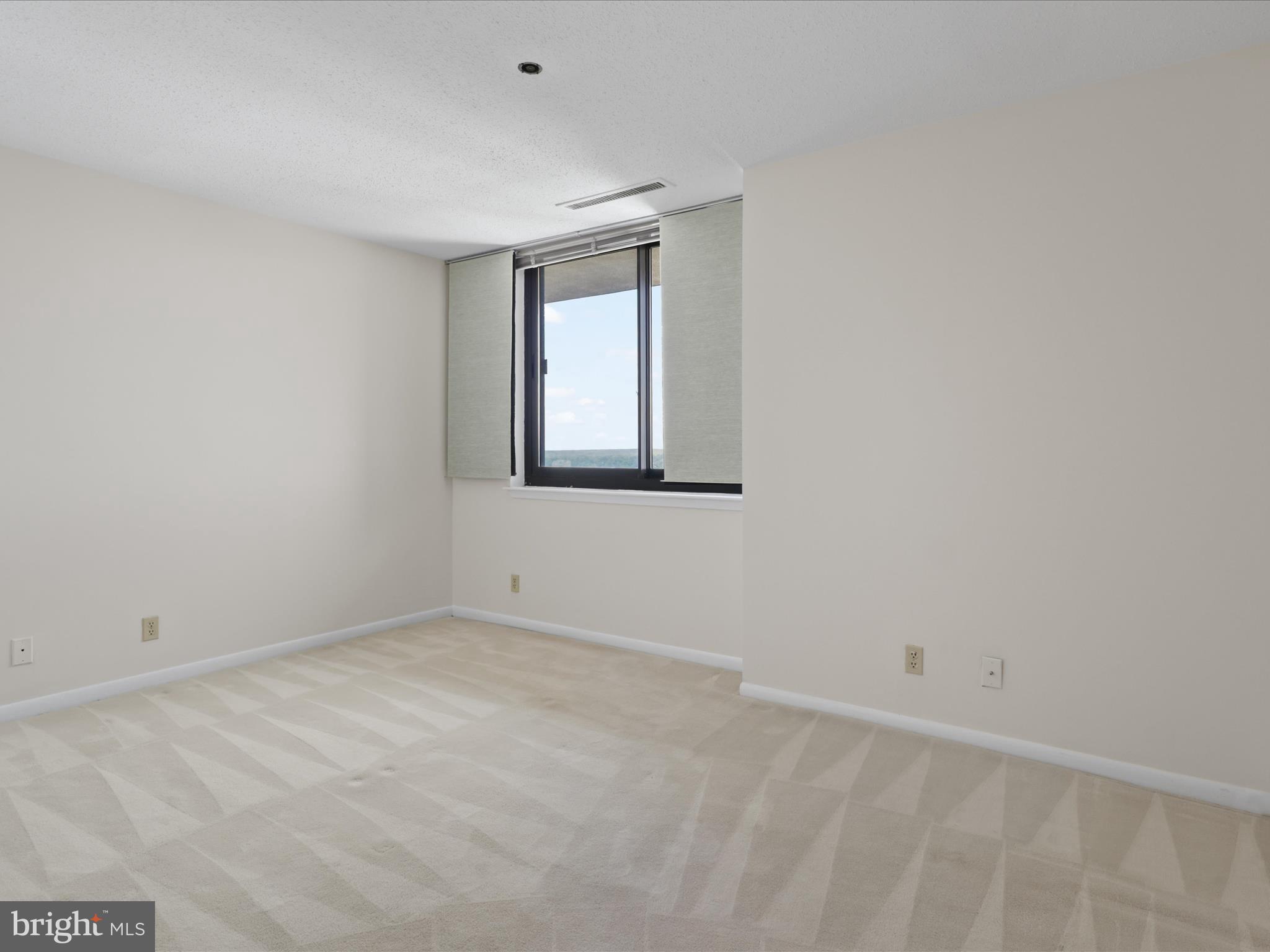 5505 Seminary Road, Unit 2609N Falls Church, VA 22041 - Photo 13 of 40