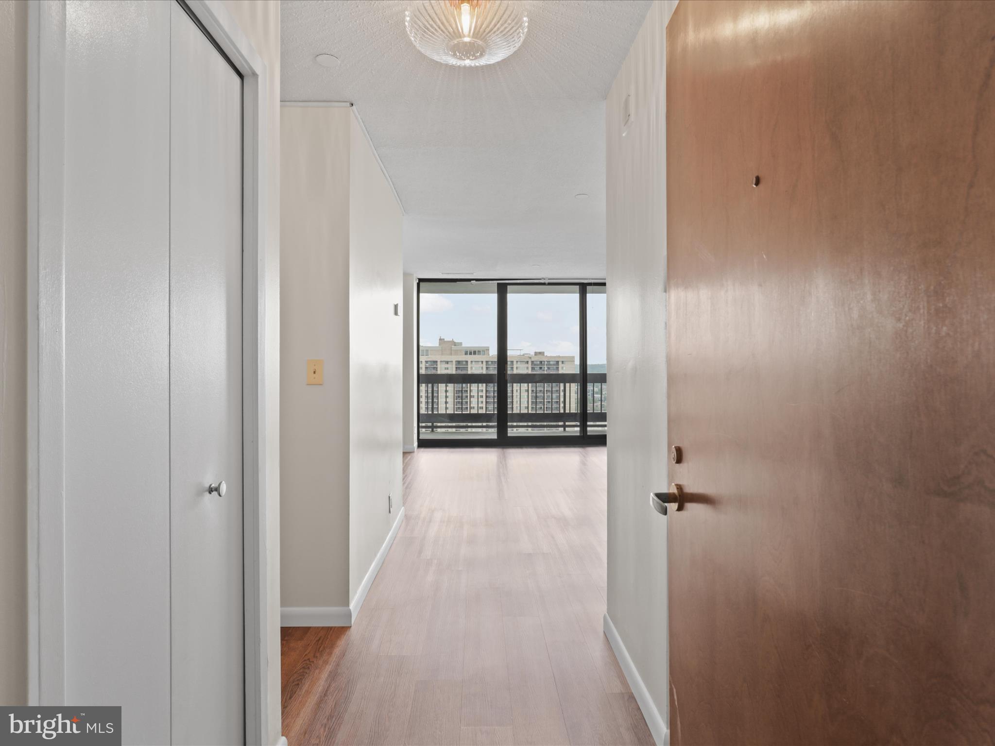 5505 Seminary Road, Unit 2609N Falls Church, VA 22041 - Photo 4 of 40