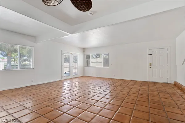 $2,995 | 908 Vegas Valley Drive, Las Vegas, NV 89109