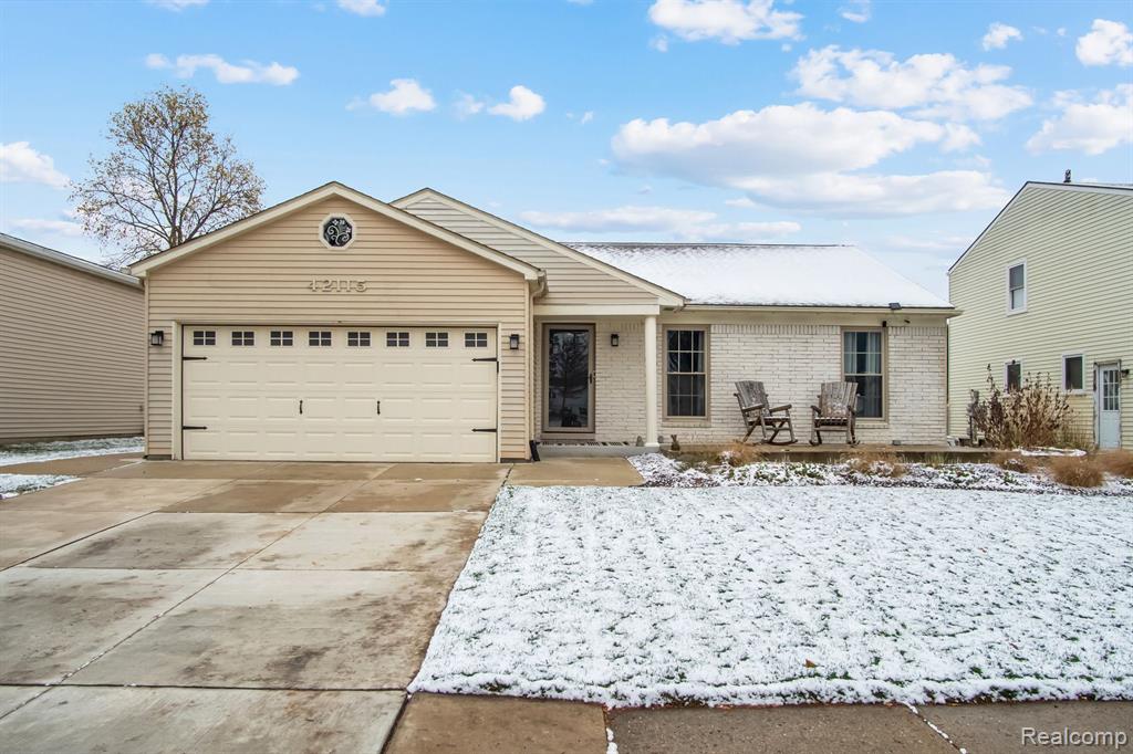42115 Ridge Road West Novi, MI 48375 - Photo 3 of 34