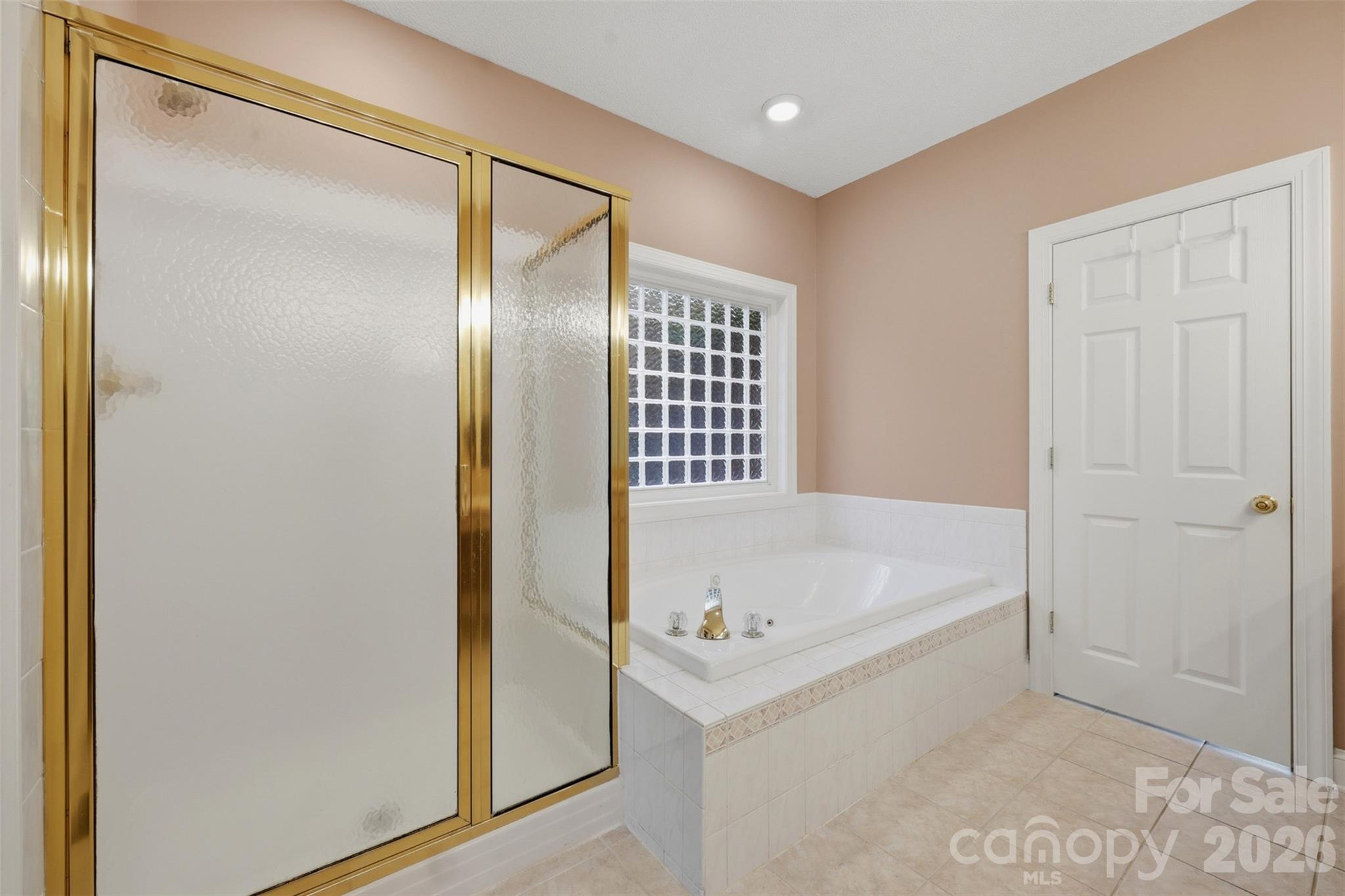 1064 Baker Barn Road Hickory, NC 28602 - Photo 17 of 39 Gallery Image 17