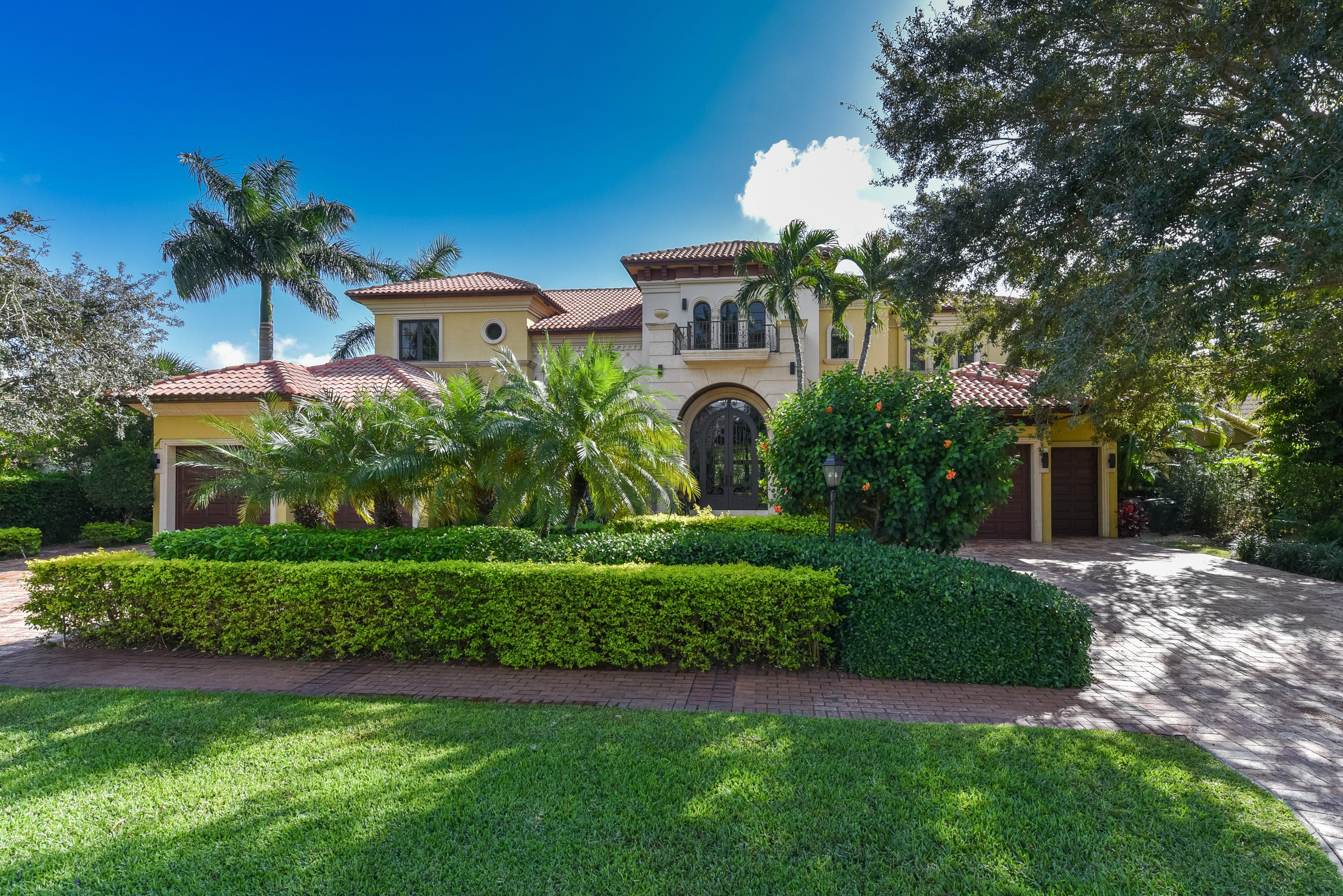 7518 Fenwick Place Boca Raton, FL 33496 - Photo 2 of 112 exterior