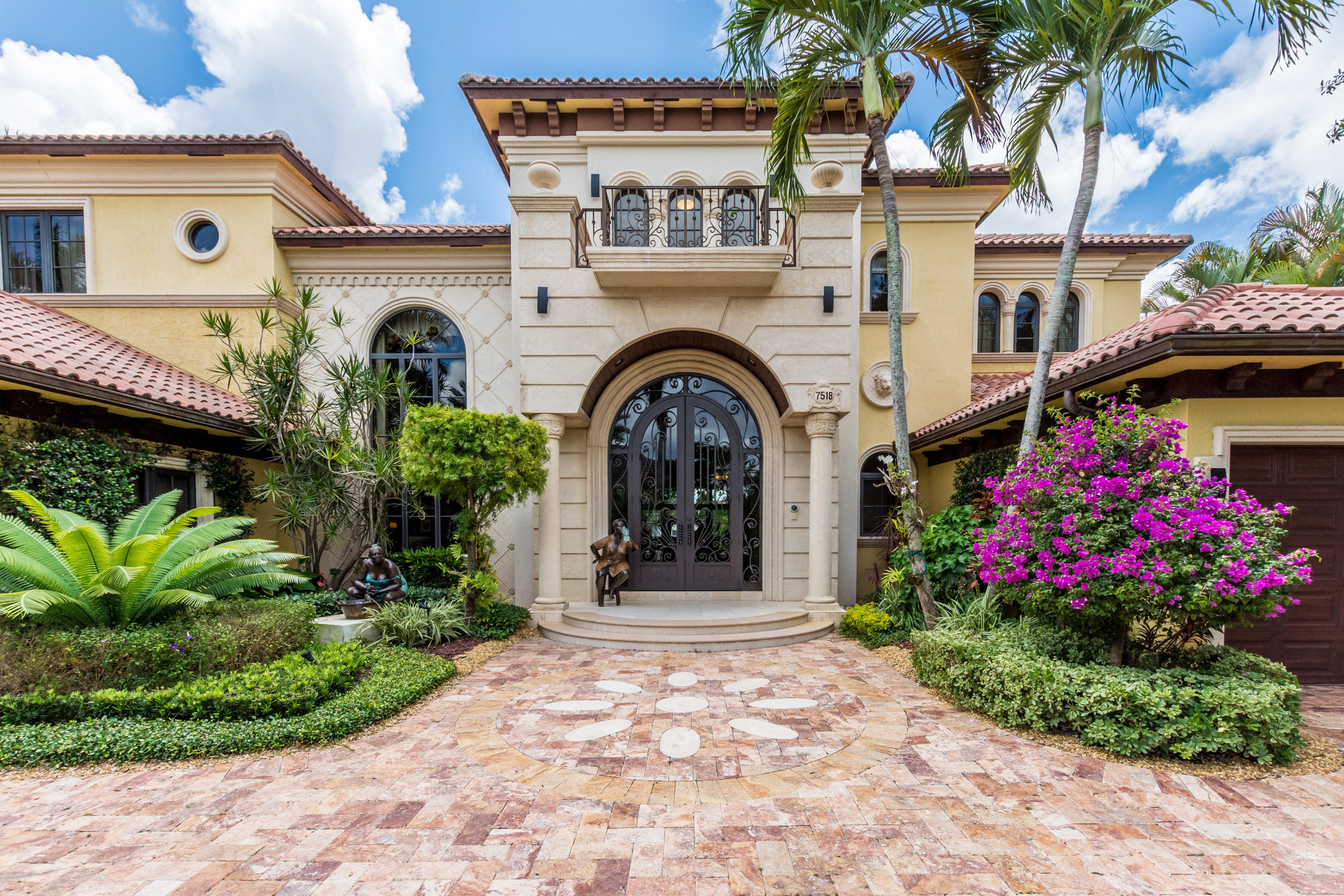 7518 Fenwick Place Boca Raton, FL 33496 - Photo 4 of 112 entrance