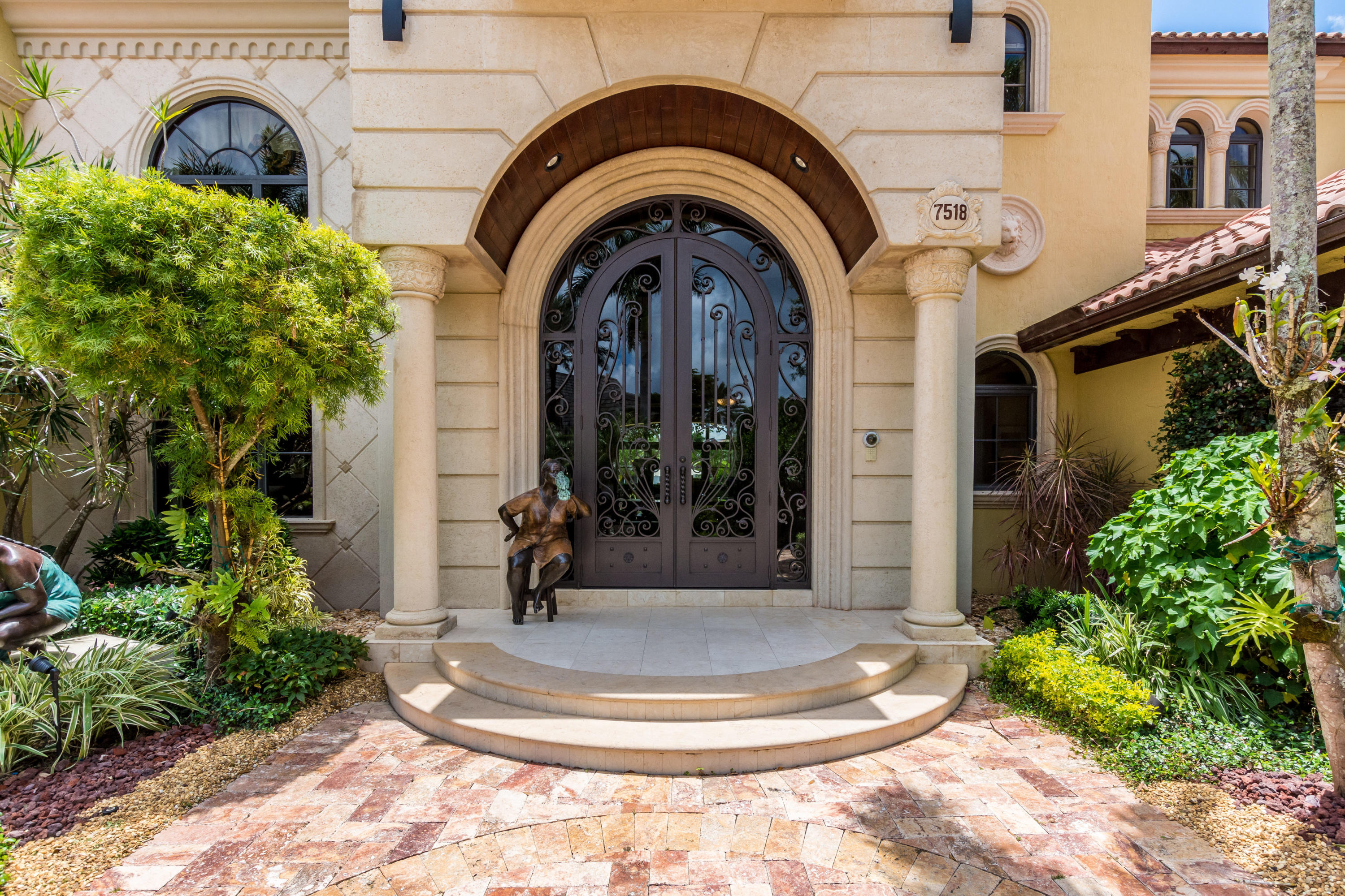 7518 Fenwick Place Boca Raton, FL 33496 - Photo 5 of 112 entrance
